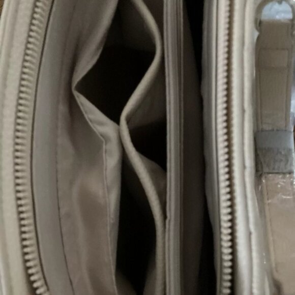 Grace Elizabeth Quilted Beige Tote Handbag NWT! - Picture 7 of 11